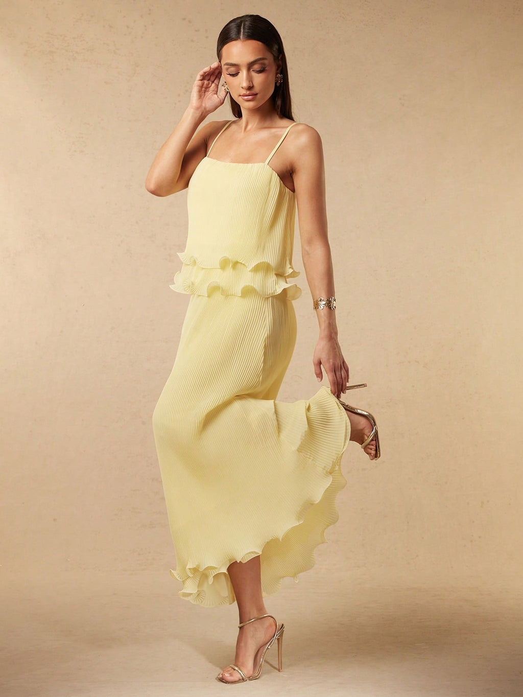 Pleated Yellow Strap Spliced Tiered Long Dress