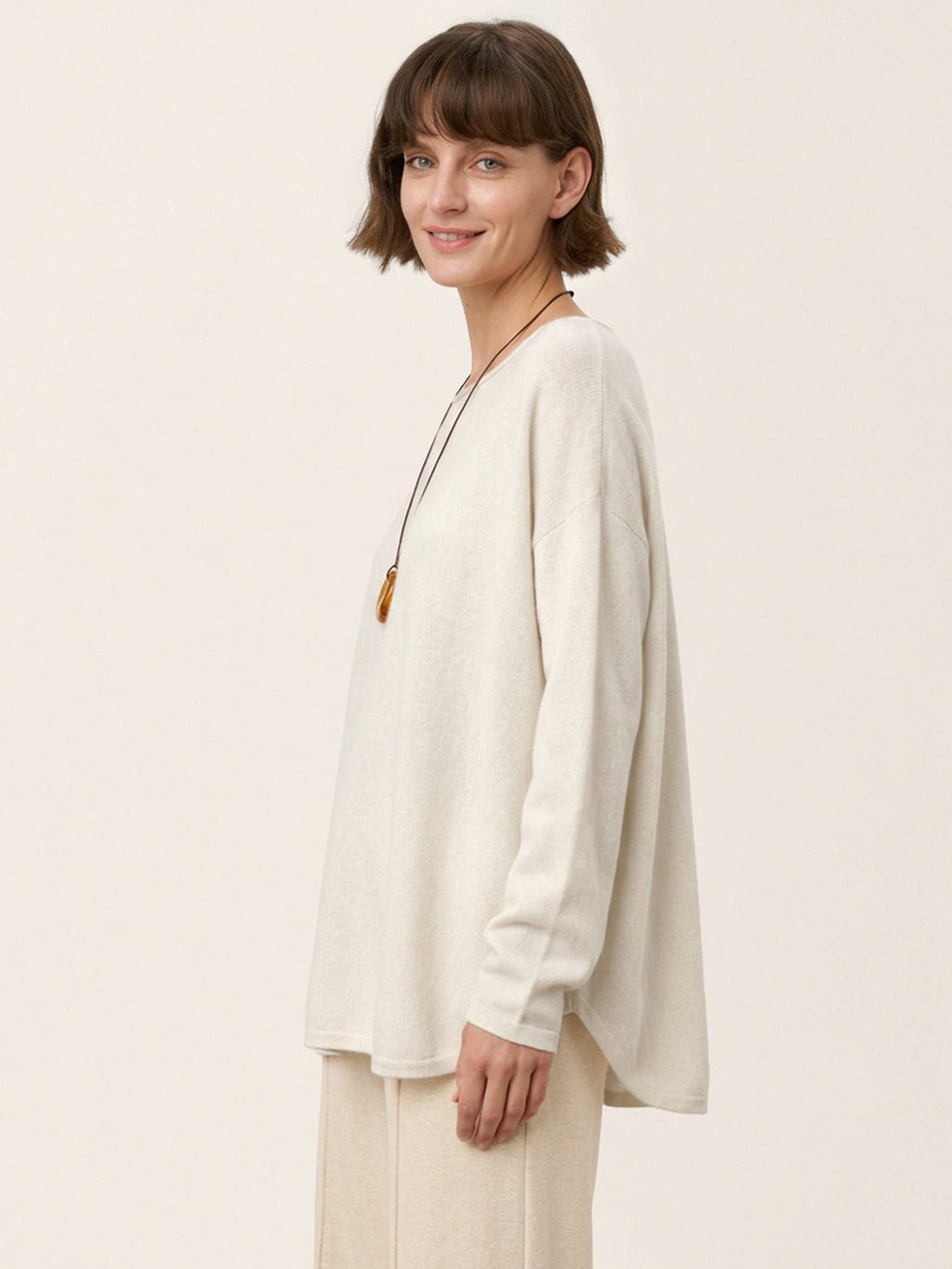 100% Mongolian Cashmere Hand-Finished Rolled Edge Knit Top AMARA