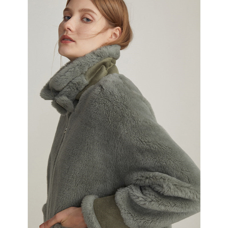 Fashionable Short Silhouette Fur Coat For Women