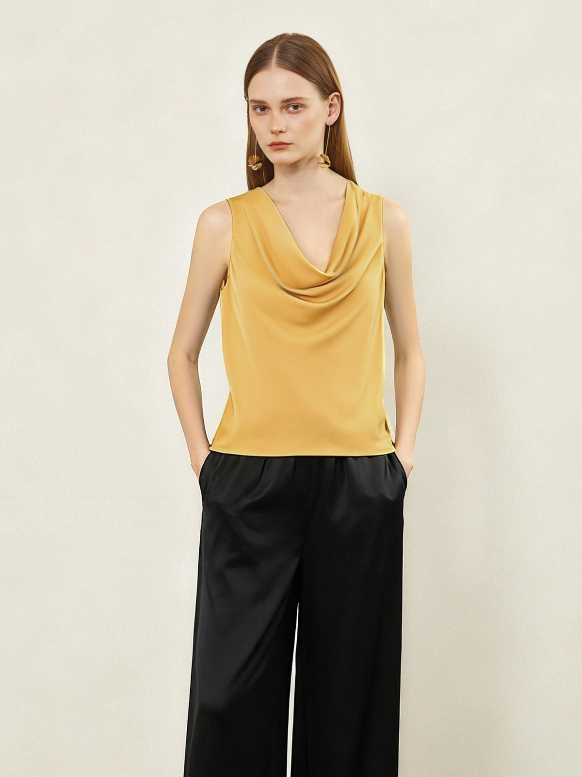 Womens Silk Boat-Neck Sleeveless Tank Top Mulberry-Silk Knitted Base Layer