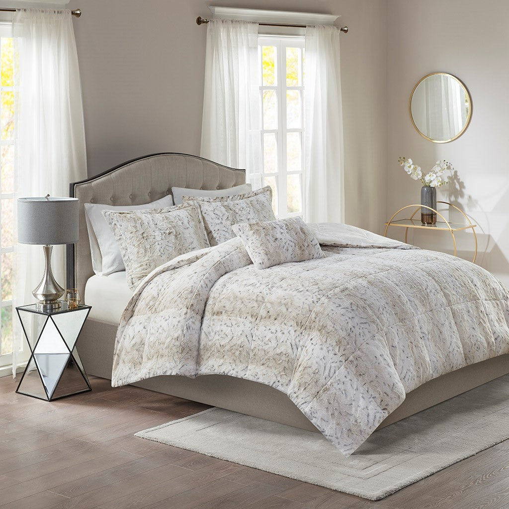 Full/Queen 4PC Faux Fur Comforter Set