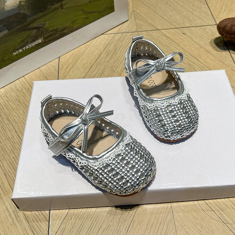 Children's Fashion Hollow Princess Shoes Summer New Style Girls' Soft Bottom Hollow Baotou Little Girls' Anti Slip Sandals