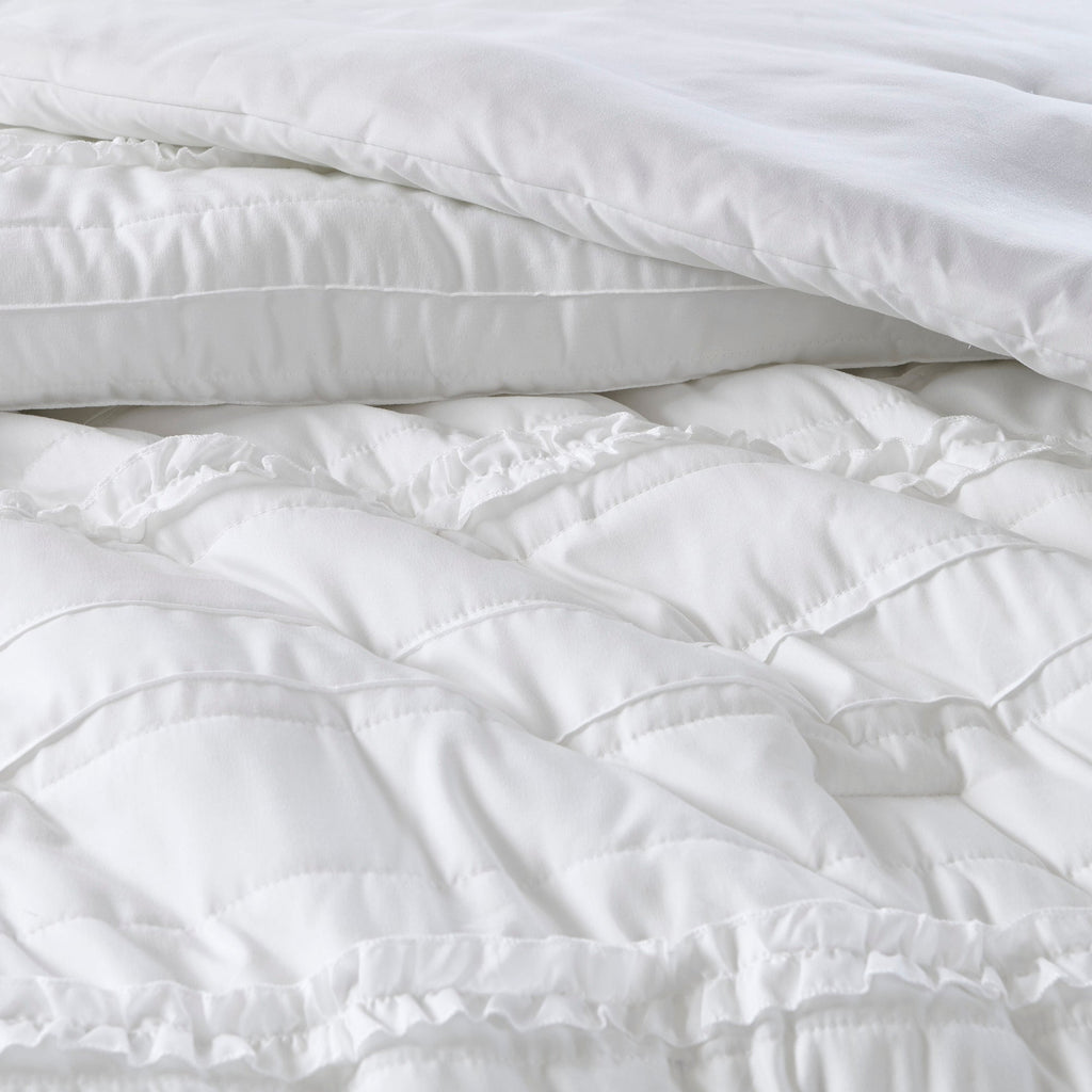 5 Piece Ruffled Comforter Set
