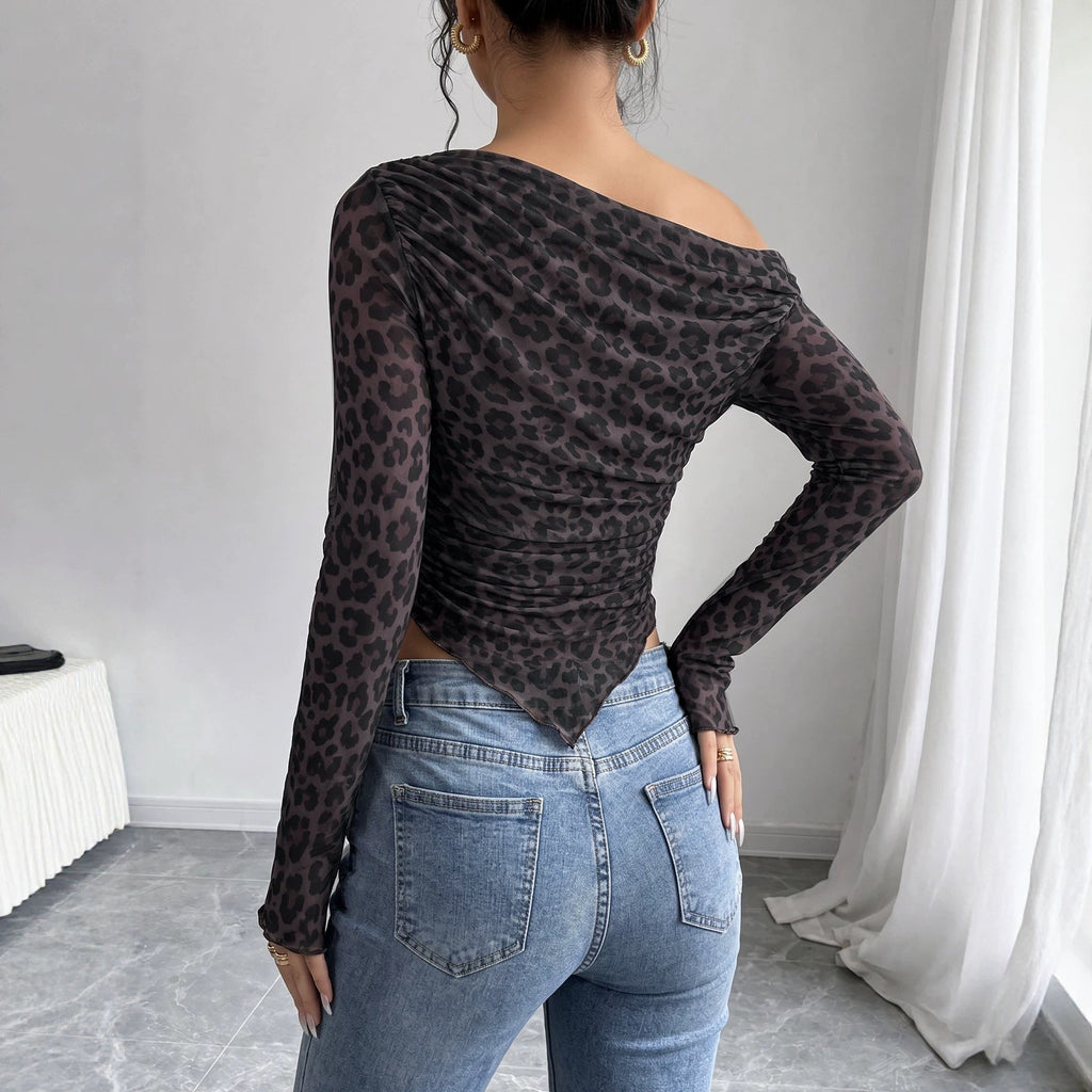 New Retro Leopard-print Off-shoulder Long-sleeve Top With A Fitted Waist