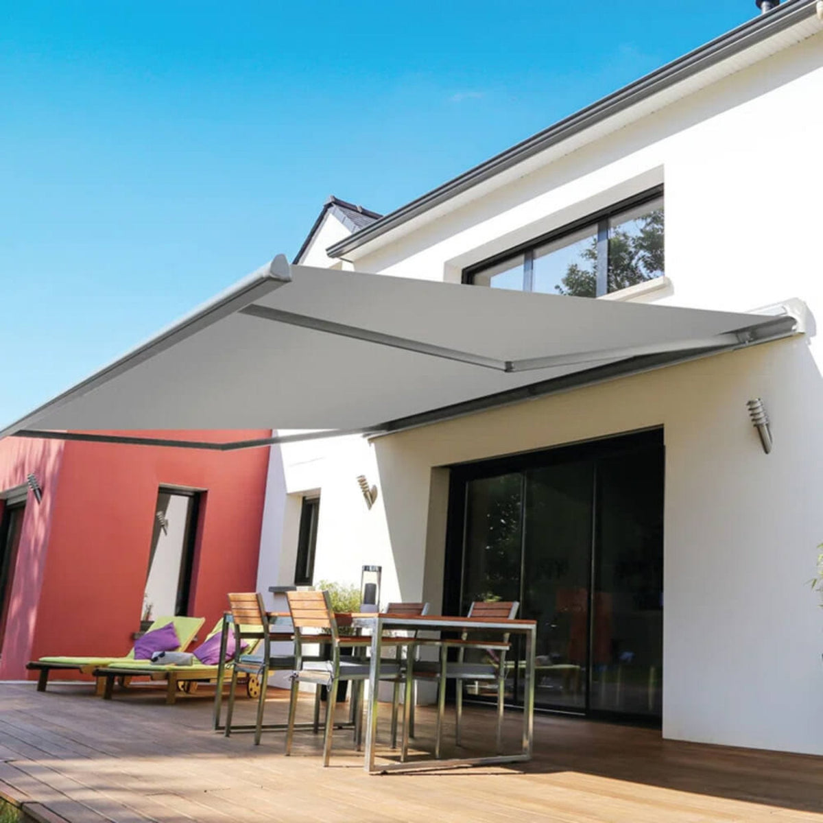 Advaning Luxury Series Fully-Assembled Retractable Sun Shade Canopy Awning (SAK31549)
