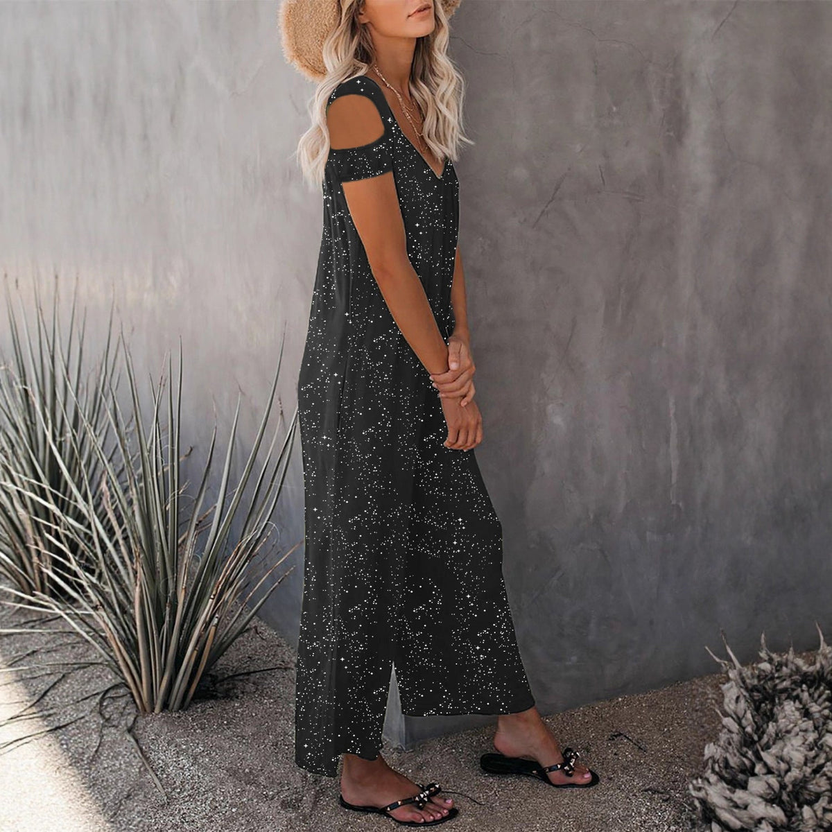 Fashionable Off-shoulder Sexy Powder-dusting Strap Jumpsuit With Long Pants