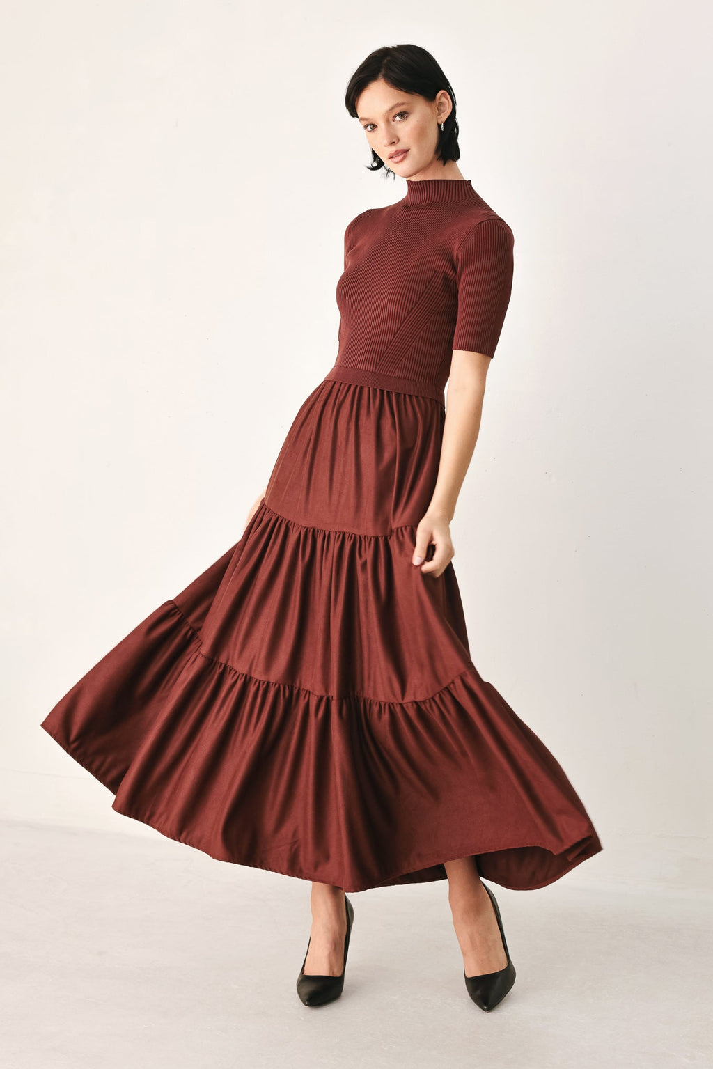 AUTUMN LOVE STORY TIERED MIDI DRESS