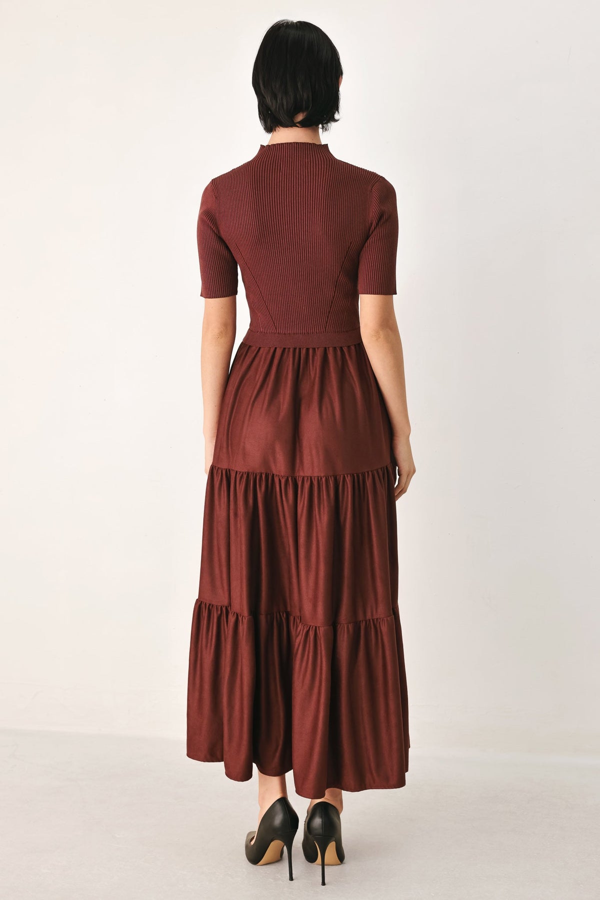 AUTUMN LOVE STORY TIERED MIDI DRESS
