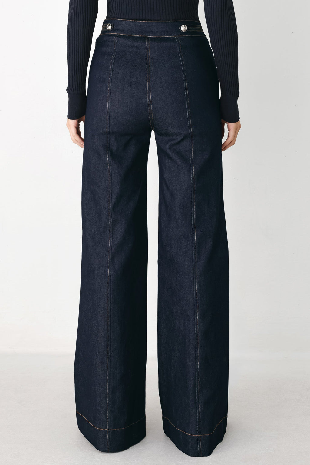 INDIGO IMPRESSION BUTTON DETAIL FLARE JEANS