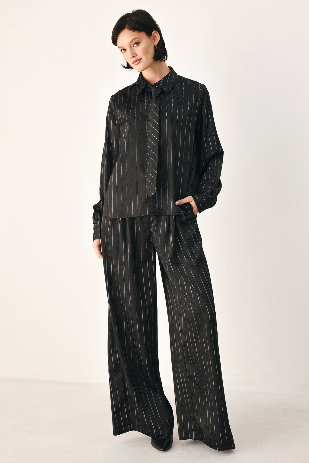 CITY AFTER DARK STRIPED WIDE LEG PANTS