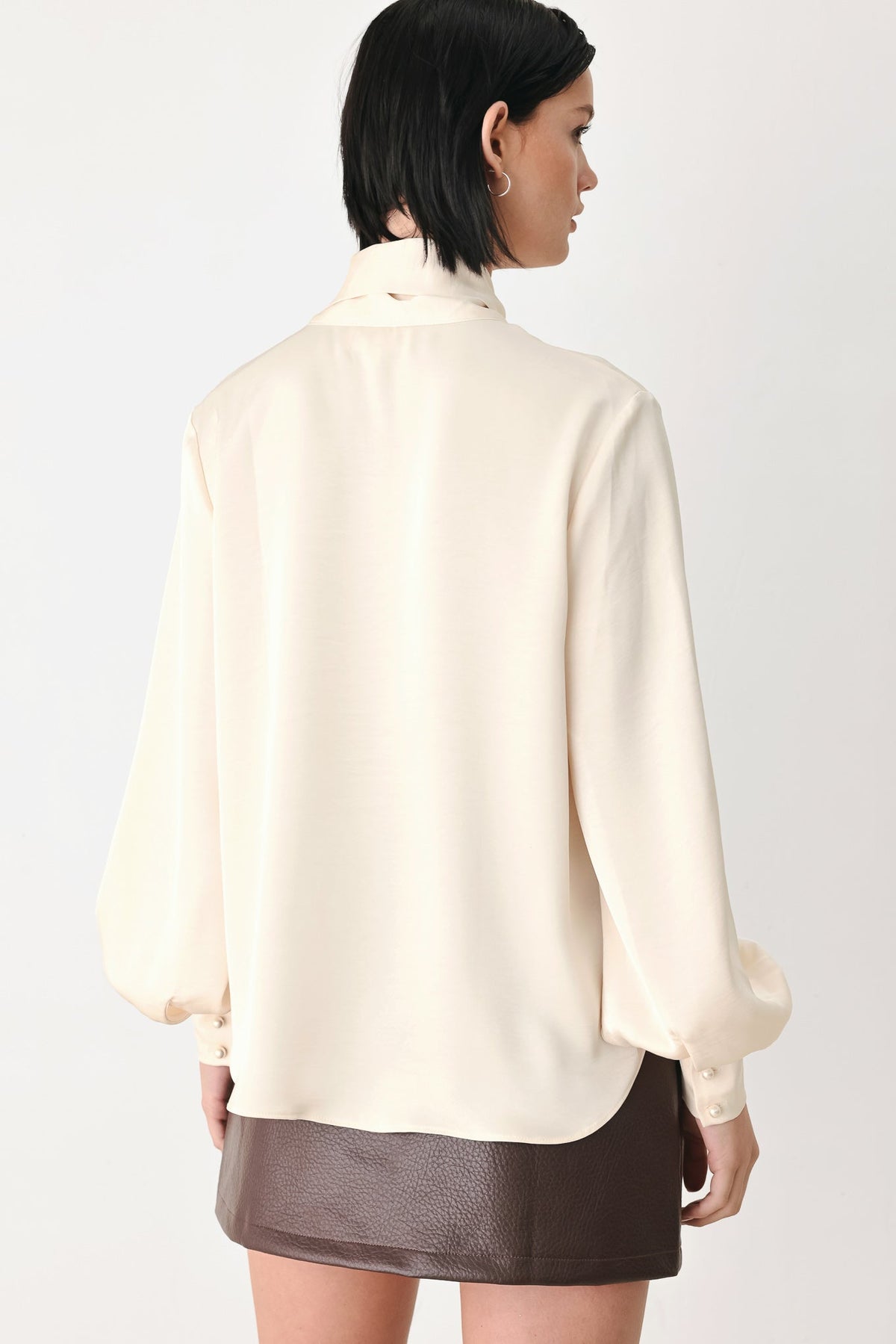 CHAMPAGNE WISHES TIE FRONT BLOUSE