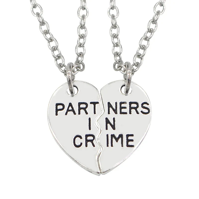2pcs/set Splicing Necklace Necklace Heartbroken Pendant Necklace Men And Women Best Friends BFF Friendship Birthday Jewelry Gift