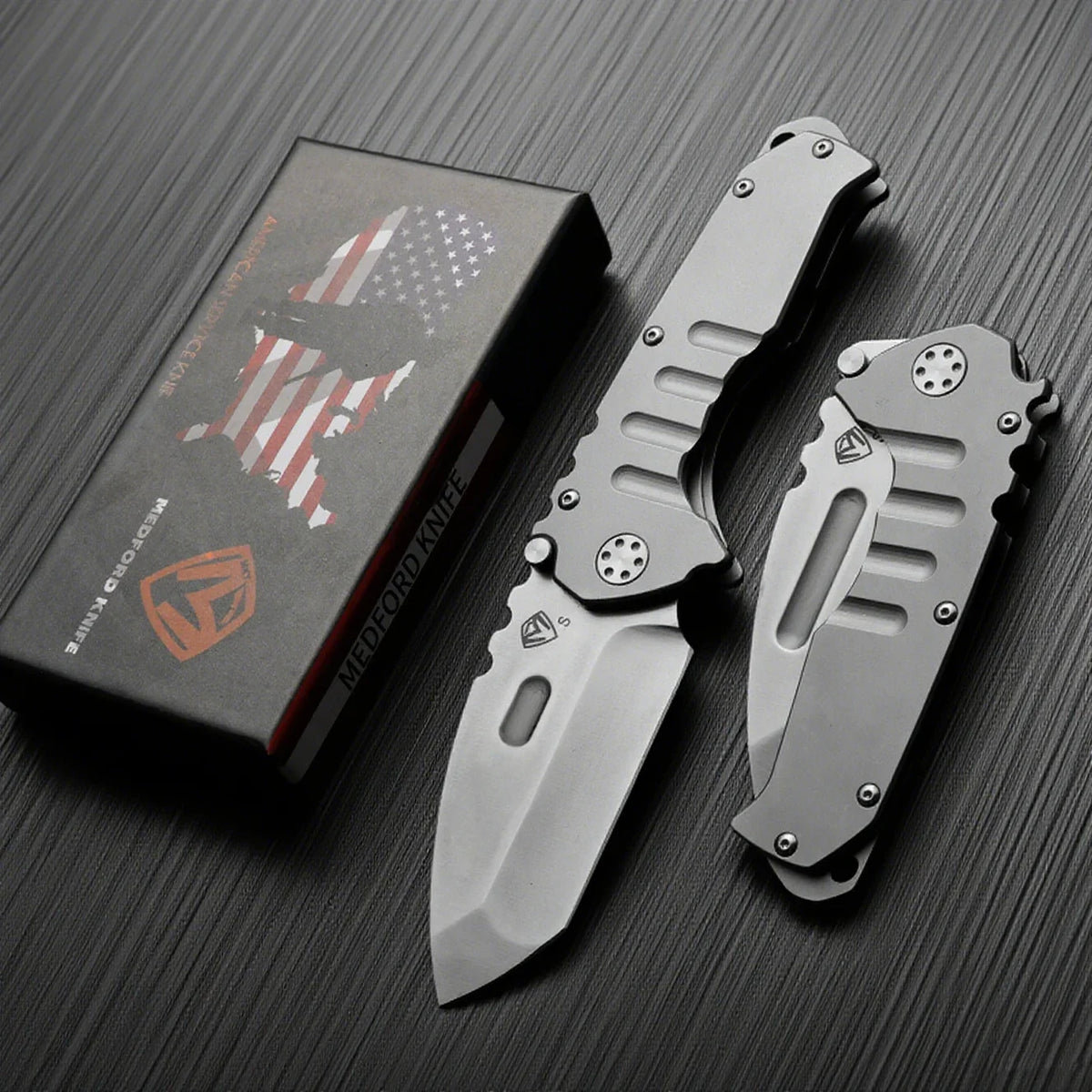 Medford - Heavy-duty Folding Knife, High-hardness D2 Blade, Portable Backpack Camping Travel Knife, Sharp Fruit Knife