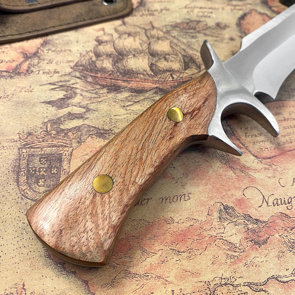 Outdoor Wooden-Handle Straight Knife, Fixed Blade, Stainless Steel Camping Knife, Portable Design, Men's Outdoor Knife, Fishing Knife, Recommended as a Festival Gift
