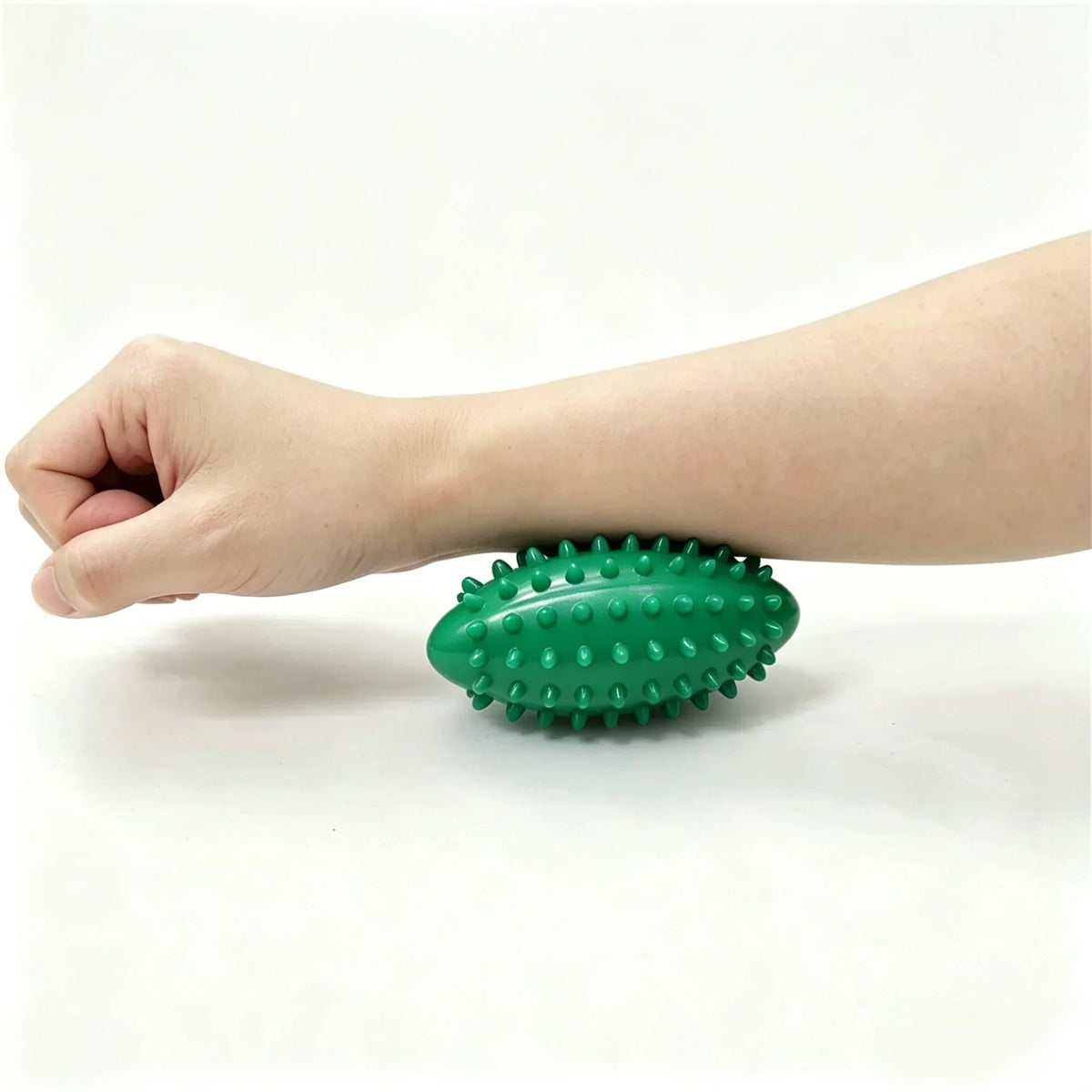 1PC Spiky Foot Massage Ball Yoga Workout Ball Portable Daily Tool for Regular Muscle Rubbing During Fitness Sessions