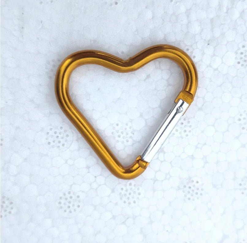 1 Pcs Heart-shaped Aluminum Carabiner Key Chain Clip Outdoor Keyring Hook Water Bottle Hanging Buckle Travel Kit Accessories
