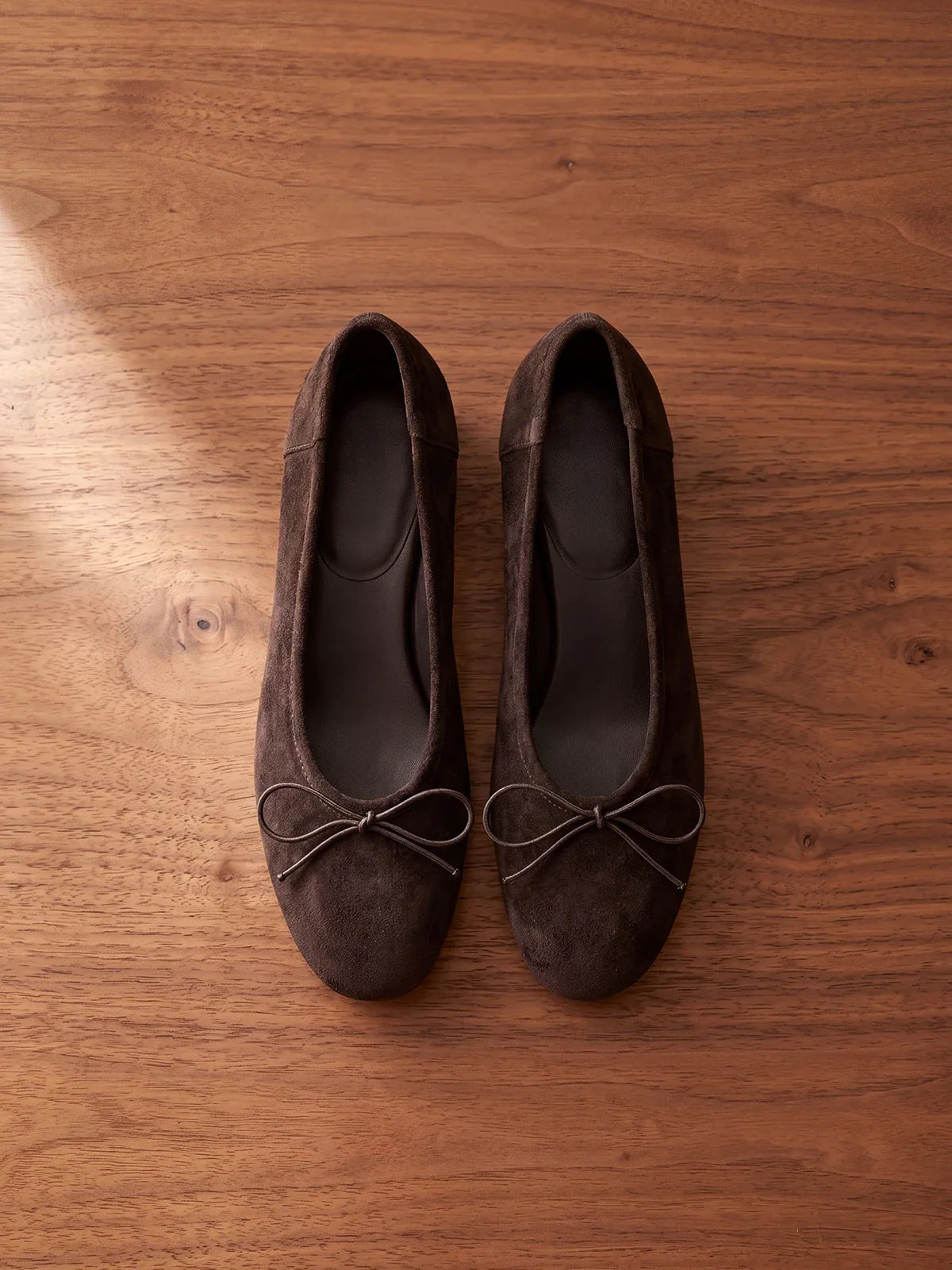 Genuine Leather Pumps Women Bowknot Low Heels Elegant Chunky Heel Office Ladies Dress Shoes Comfortable Slip On Smart Shoes 2026
