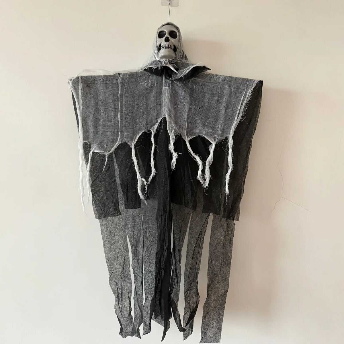 60 x 80cm Hanging Ghost Halloween Decoration, Lightweight Prop