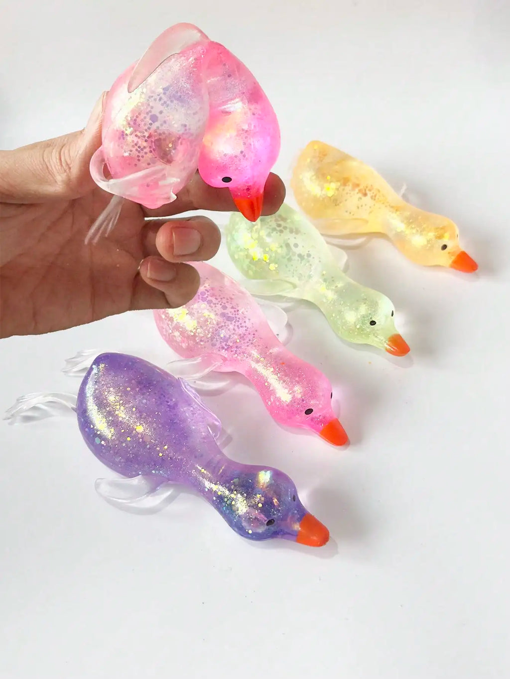 Glitter Crystal Swan Slow-Rising Squishy Toy