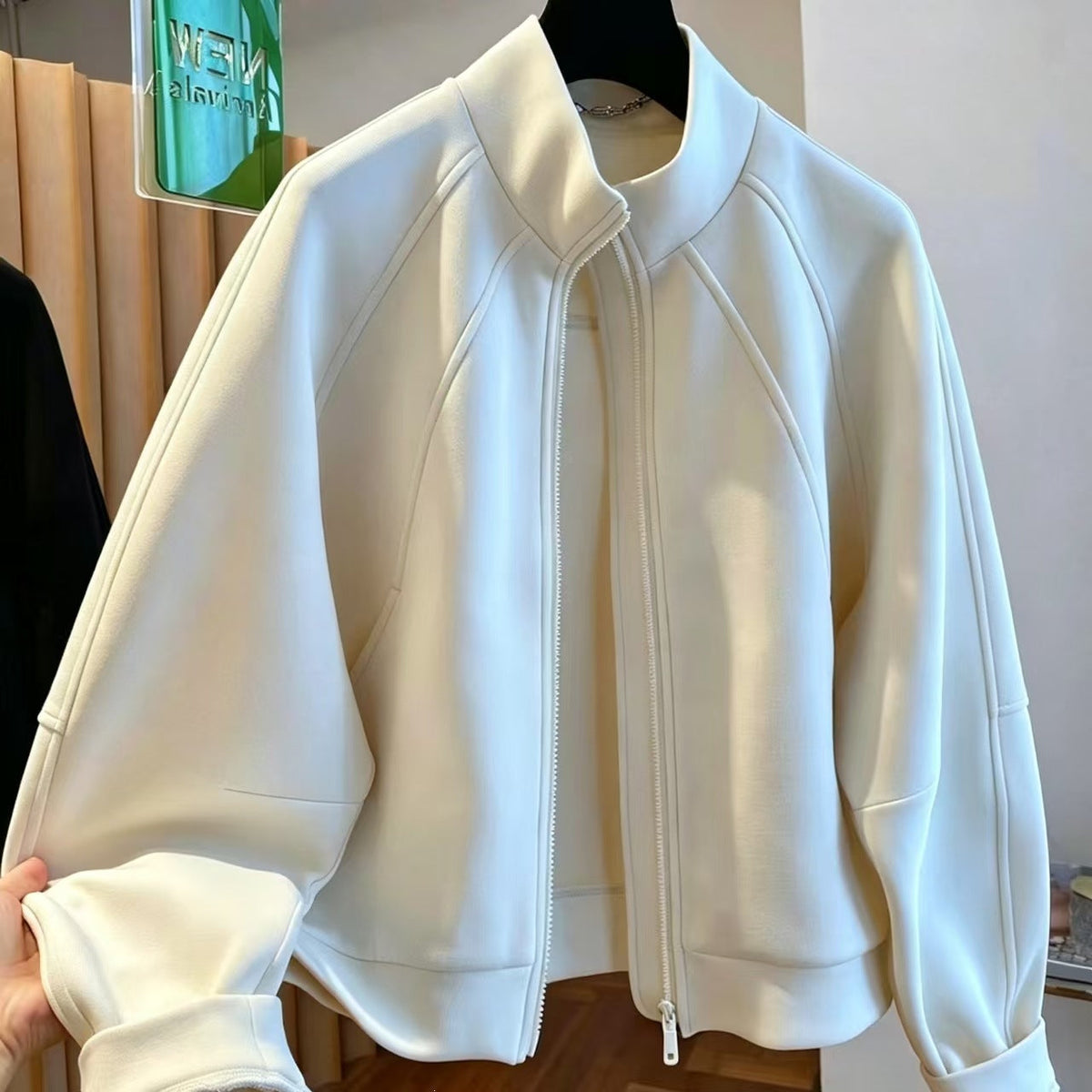 Relaxed Airy And Commuter-style Tailored Jacket