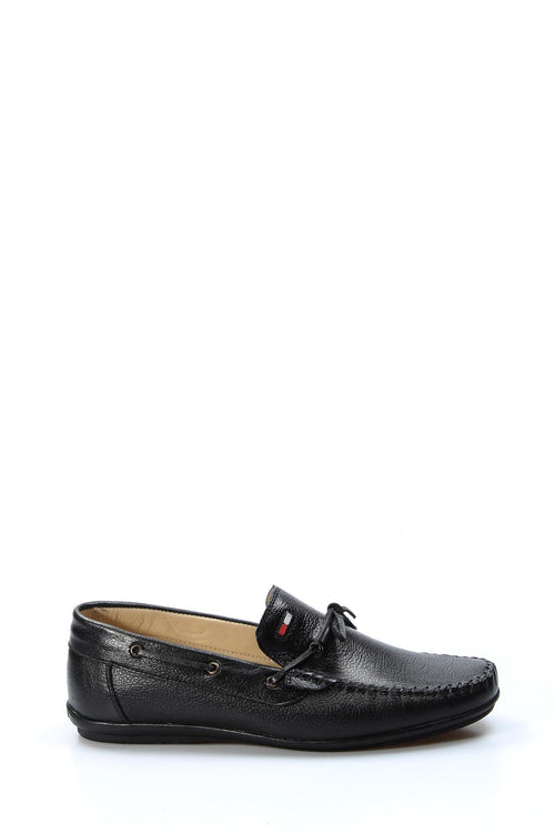 Men's Black Leather Loafers with Stylish Embellishments - Wessi